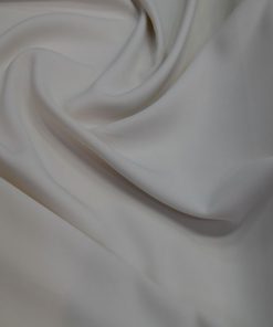 Kırık Beyaz Medine İpek Krep Kumaş