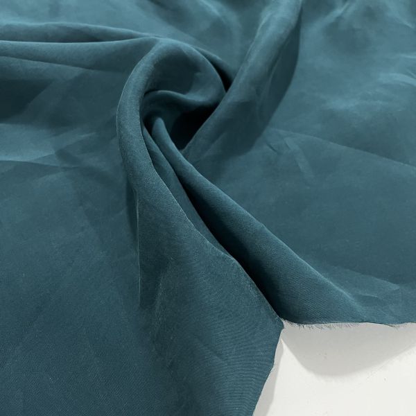 Taşlanmış İpek Cupra Kumaş Parlement Yeşili S1