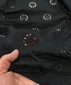 Çiçekli Saf Pamuk Fisto Kumaş Siyah S1