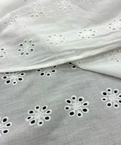 Beyaz Çiçekli Saf Pamuk Fisto Kumaş