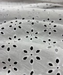 Saf Pamuk Çiçekli Fisto Kumaş Beyaz YVZ