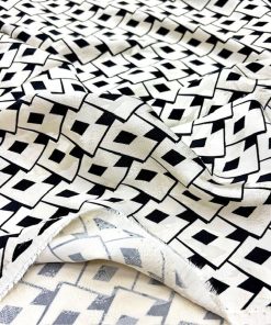 Geometrik Tasarım Jakarlı Pamuklu Cupro Kumaş SRVT