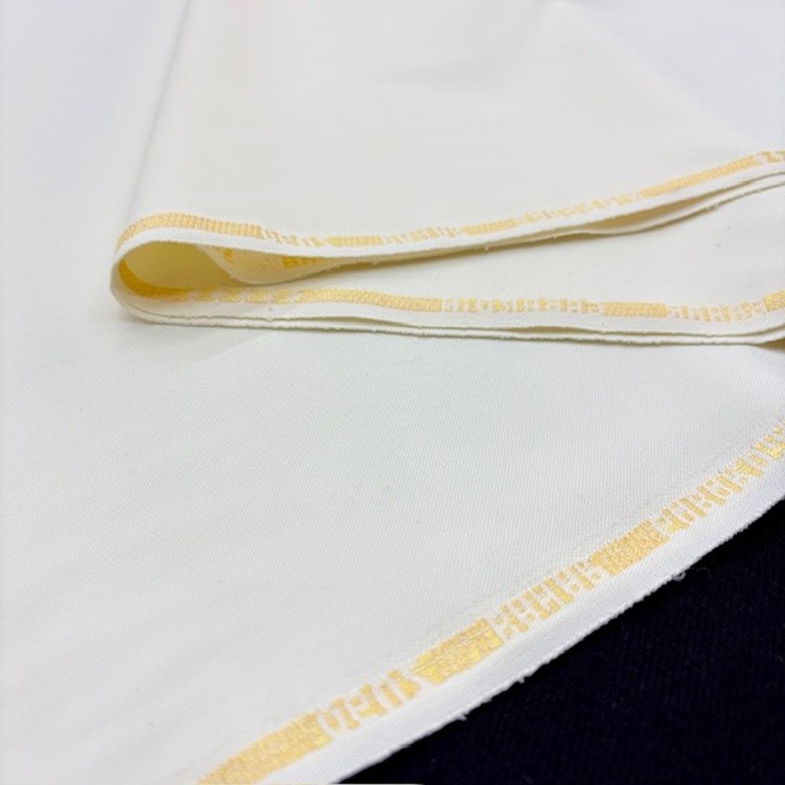 Oğuz Gabardin Kumaş Ekru