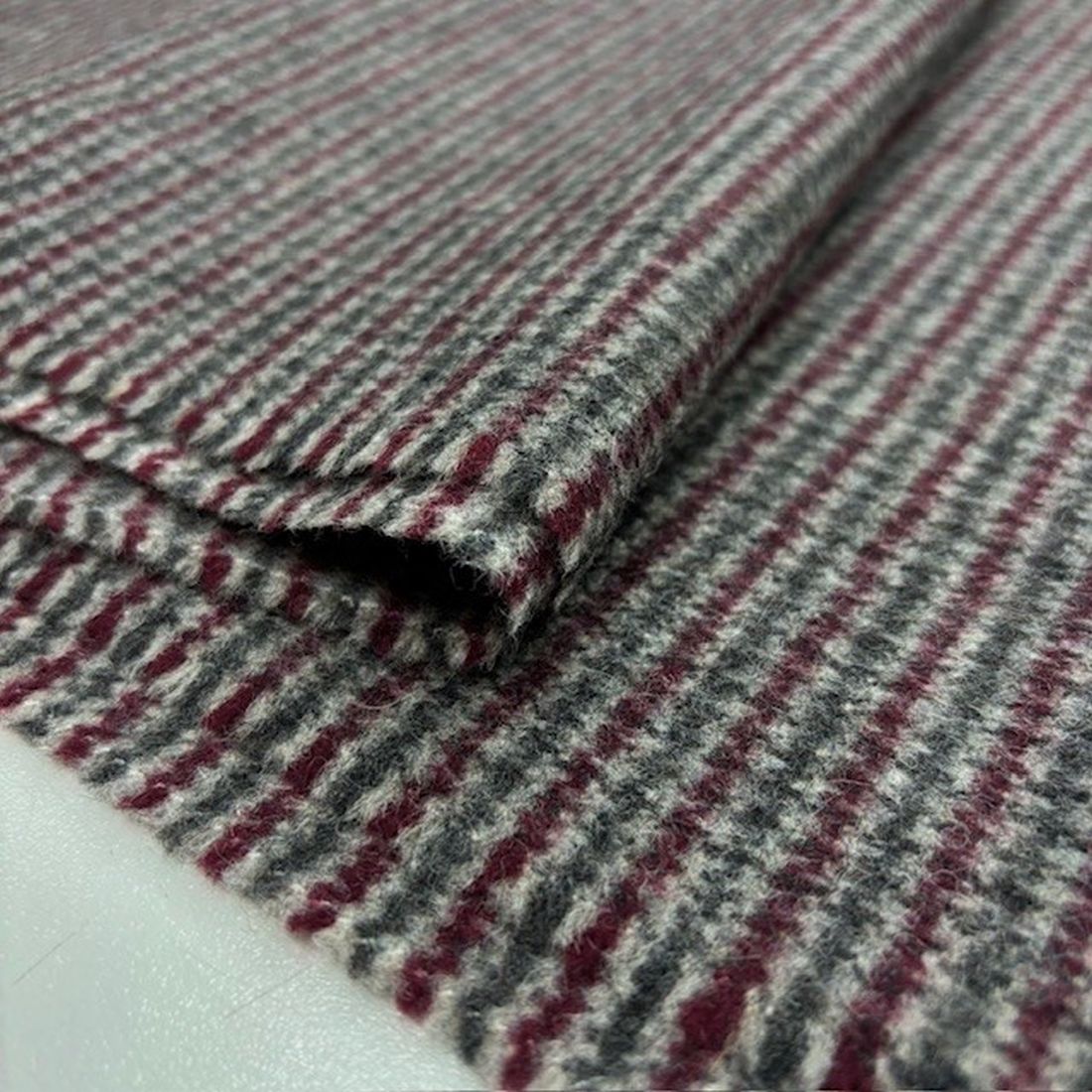 Bordo Gri %100 Yün Tweed Kumaş NDR