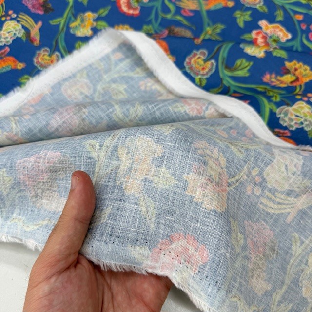 Kadife Çiçek Desenli %100 Keten Kumaş BYR