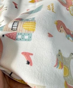 Çiften Küçük Prenses Desenli Pazen Kumaş