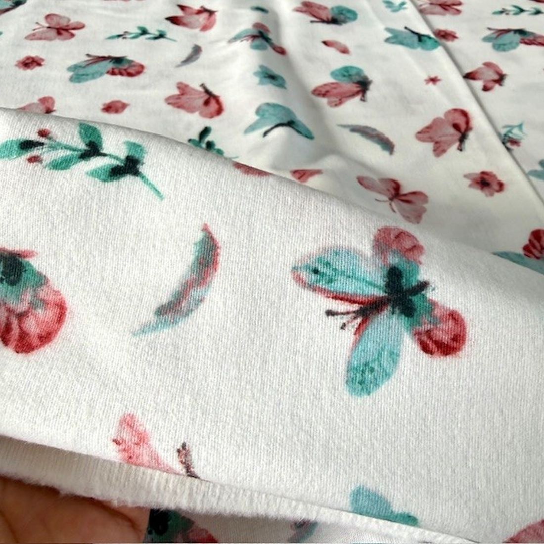 Çiften Pastel Kelebek Desenli Pazen Kumaş Arv