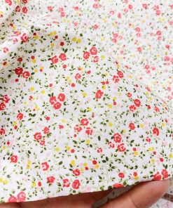 Kırmızı Minik Çiçekli Poplin Kumaş AYT