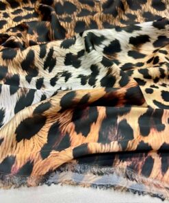 Versace Leopar Desenli İpeksi Saten Kumaş