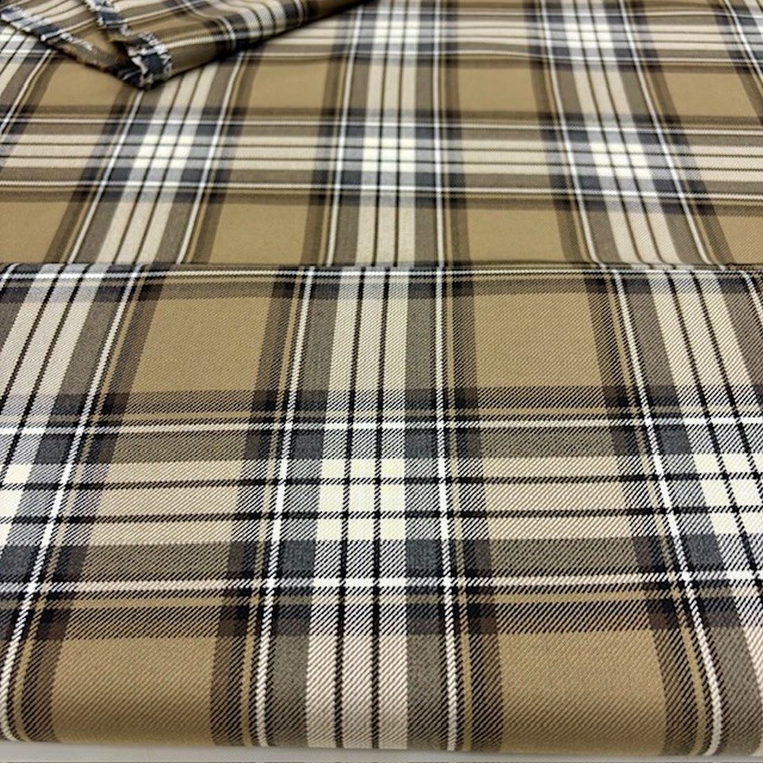 Burberry Scotch Ekose Gabardin Kumaş