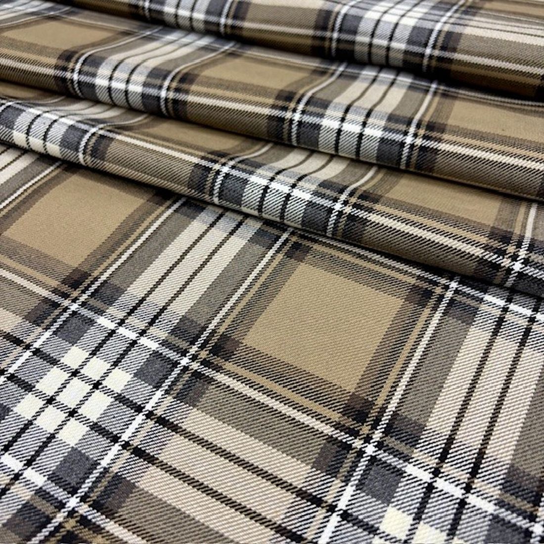 Burberry Scotch Ekose Gabardin Kumaş